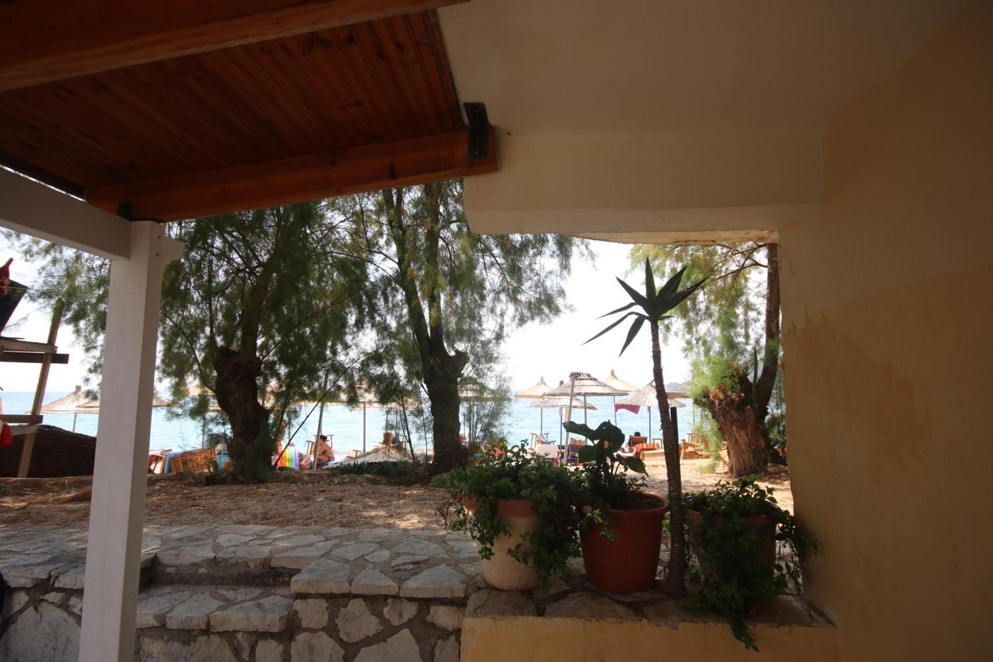 Hotel Potami Beach - Mondi Goro Himarë Exterior foto
